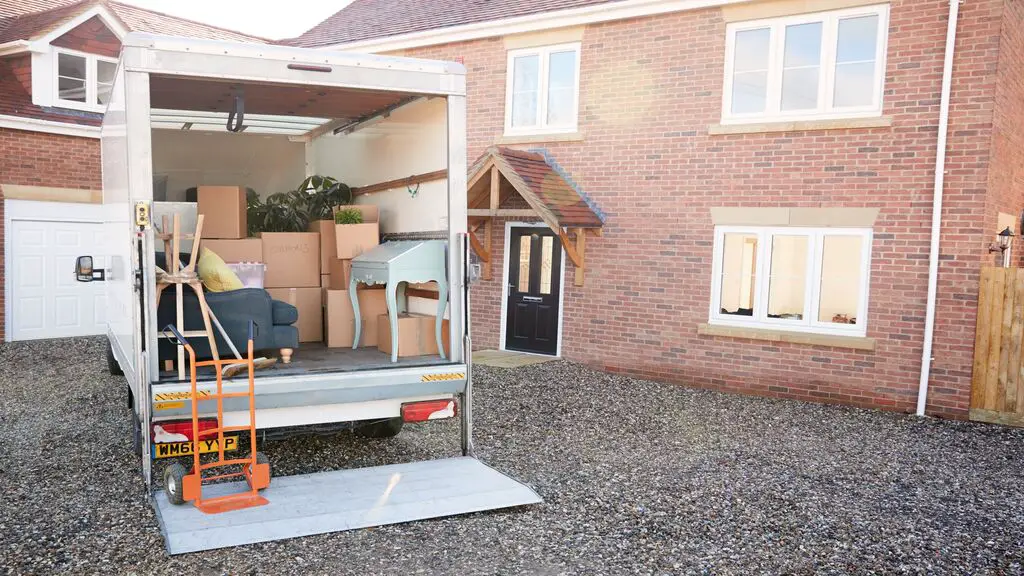 House Removal Services Light House