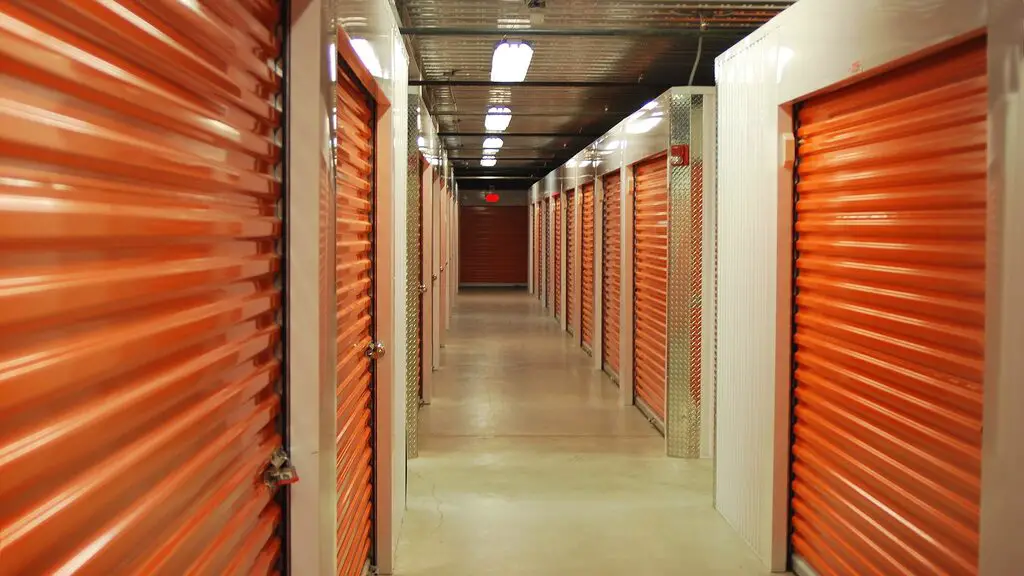 Storage Unite Light House